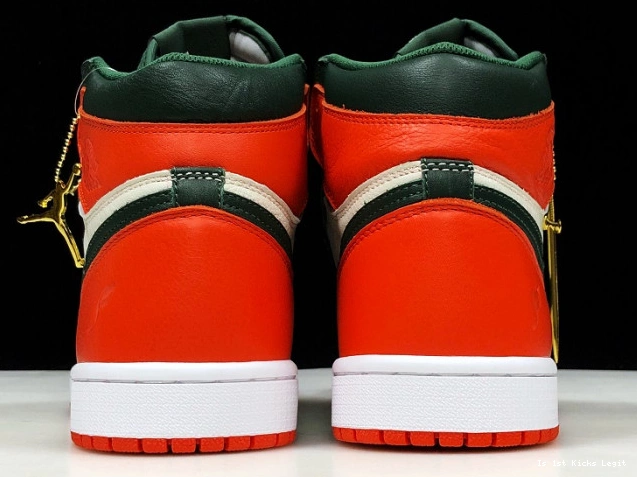 Retro Sail Air OG SoleFly Orange High Fir-Team x Jordan AV3905-138 1 0810